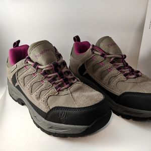 BearPaw Women's Waterproof Hiking Shoes Size 6